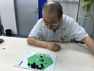 決定戦で長考する時田さん